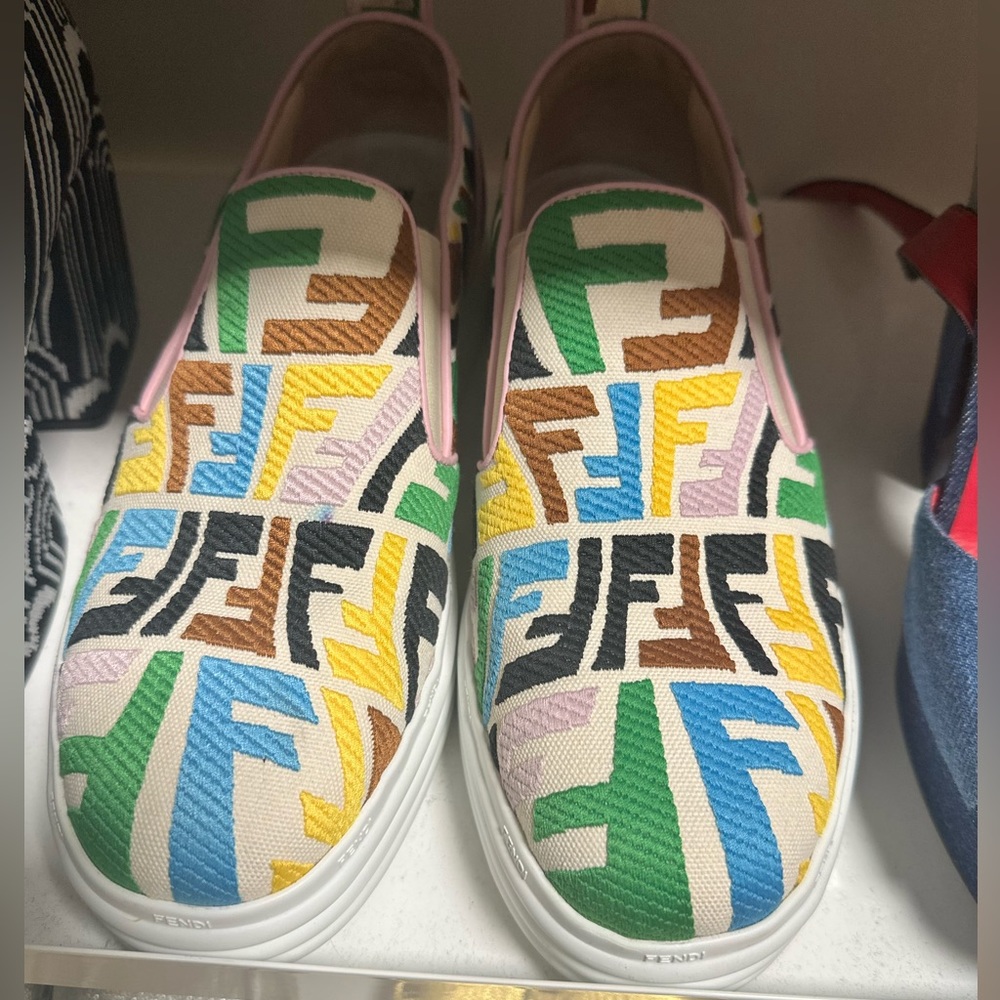 fendi sneakers size 40